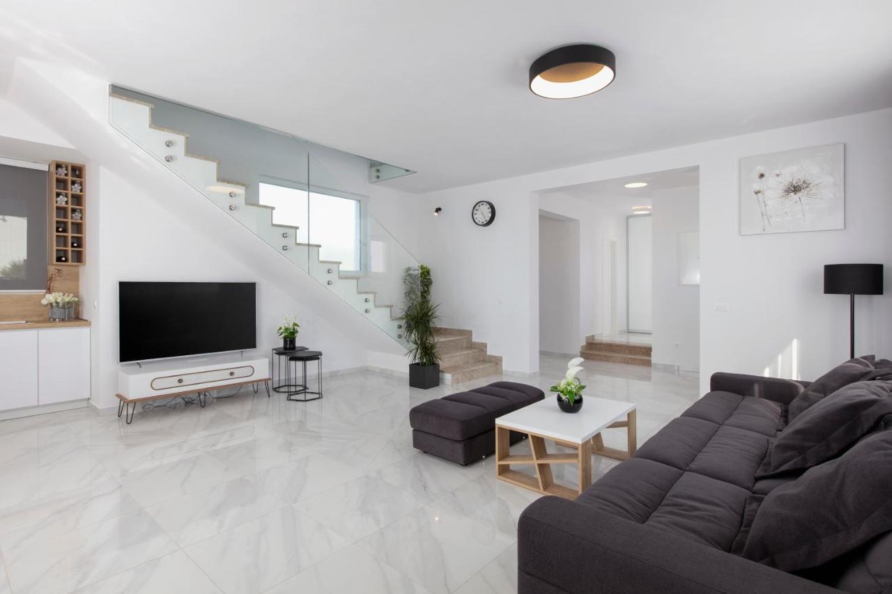 Villa Le Soleil Rogoznica  Ngoại thất bức ảnh