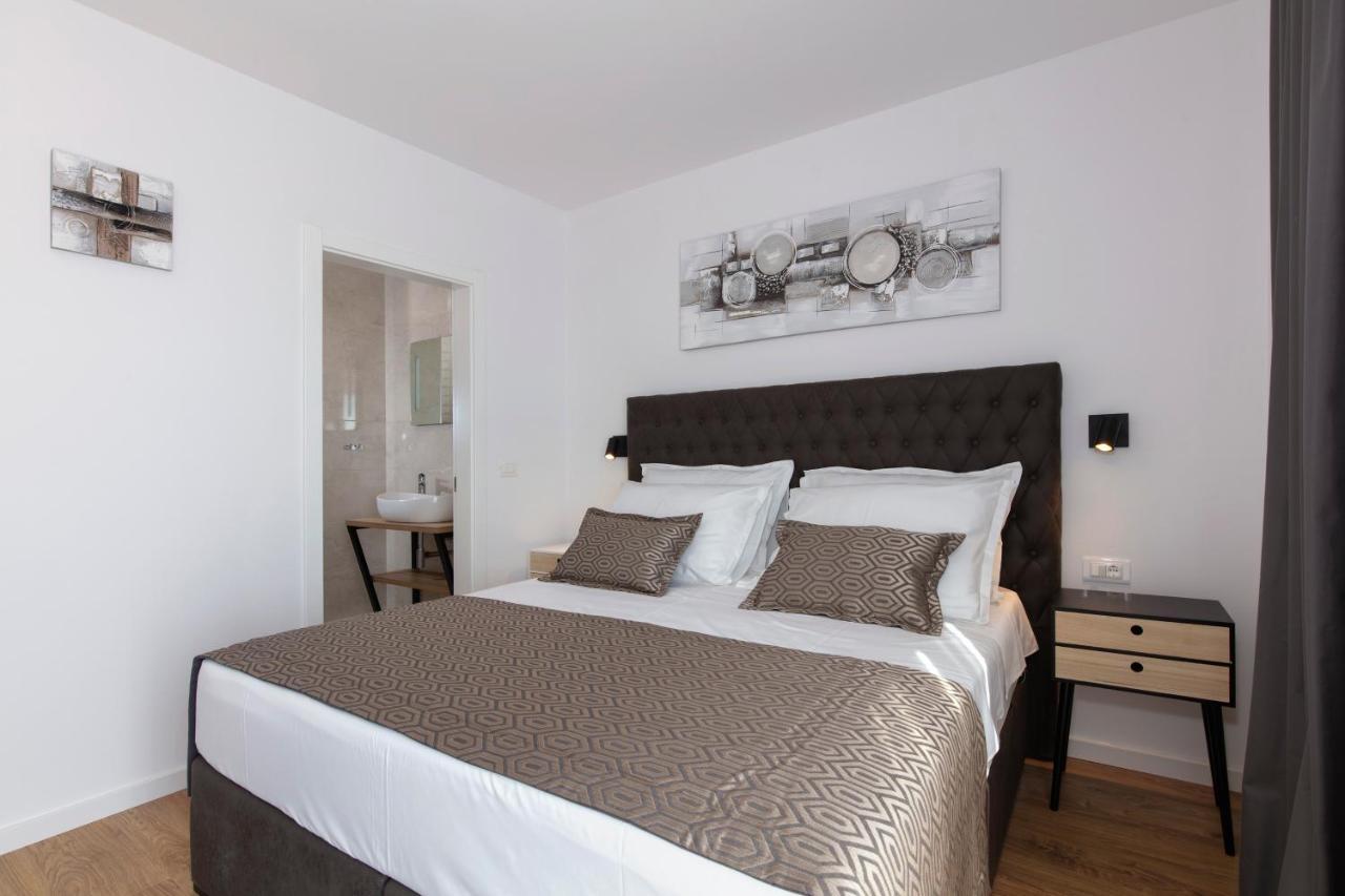 Villa Le Soleil Rogoznica  Ngoại thất bức ảnh