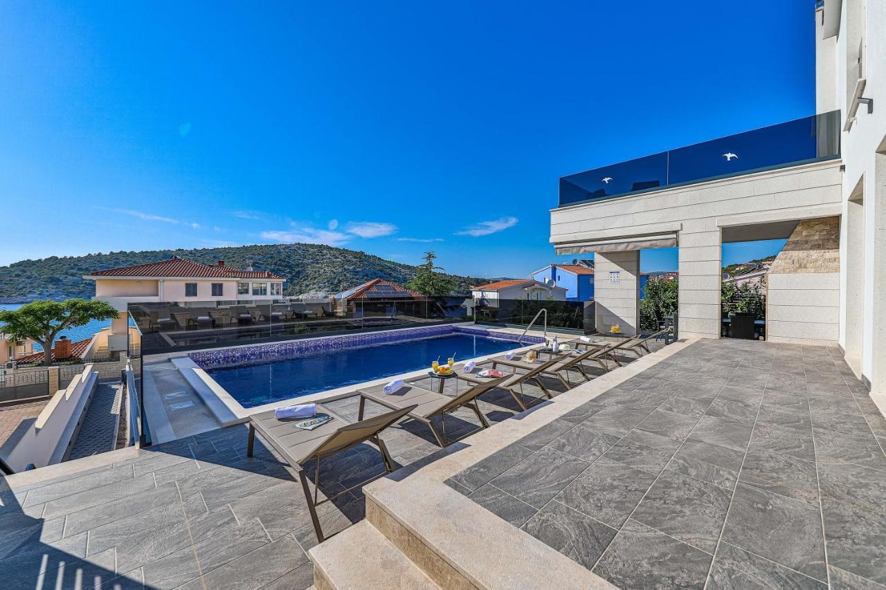 Villa Le Soleil Rogoznica  Ngoại thất bức ảnh