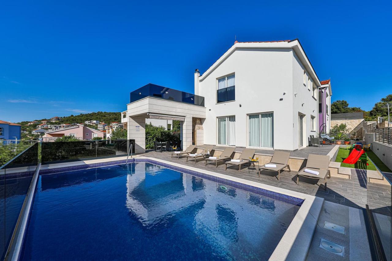 Villa Le Soleil Rogoznica  Ngoại thất bức ảnh